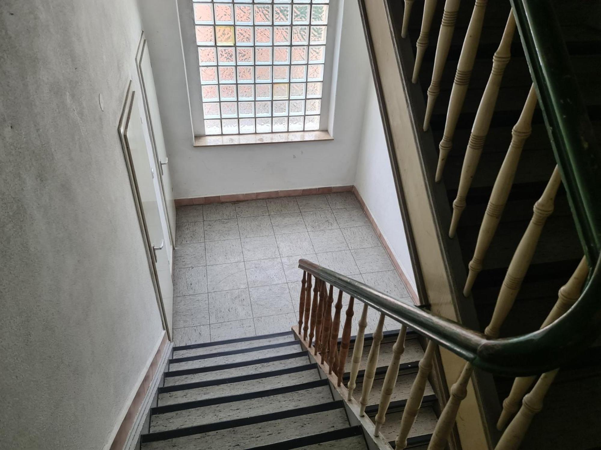 Kleines Zimmer Fuer Bis Zu 6 Personen Essen Exterior foto